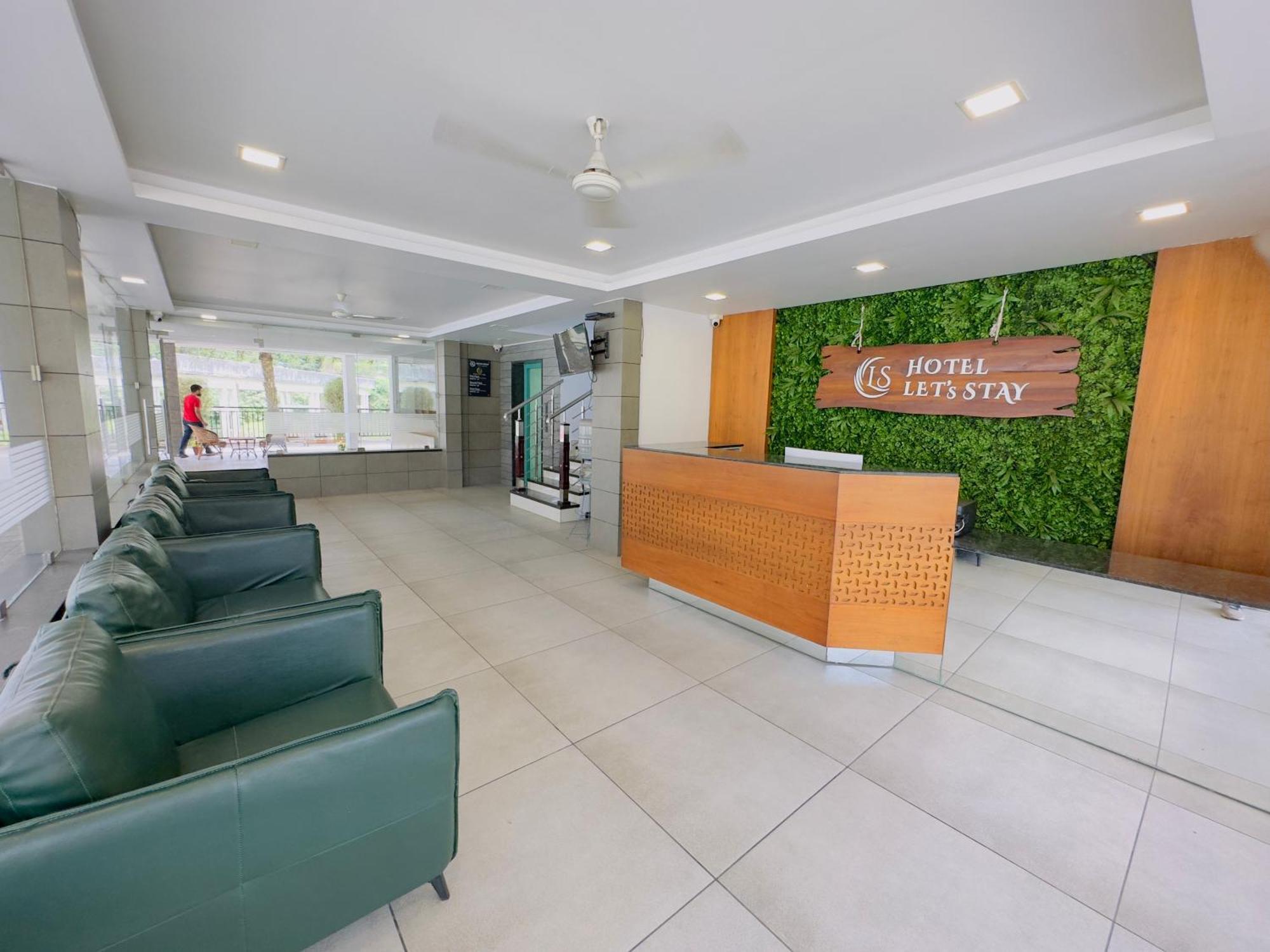 Hotel Lets Stay Kochi Екстериор снимка